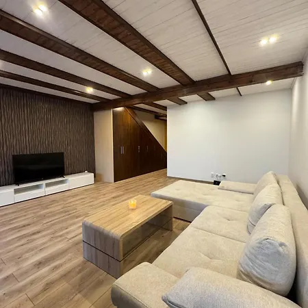 Trojica Apartament *