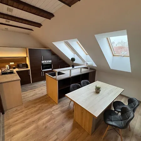 Apartament Trojica Preszów